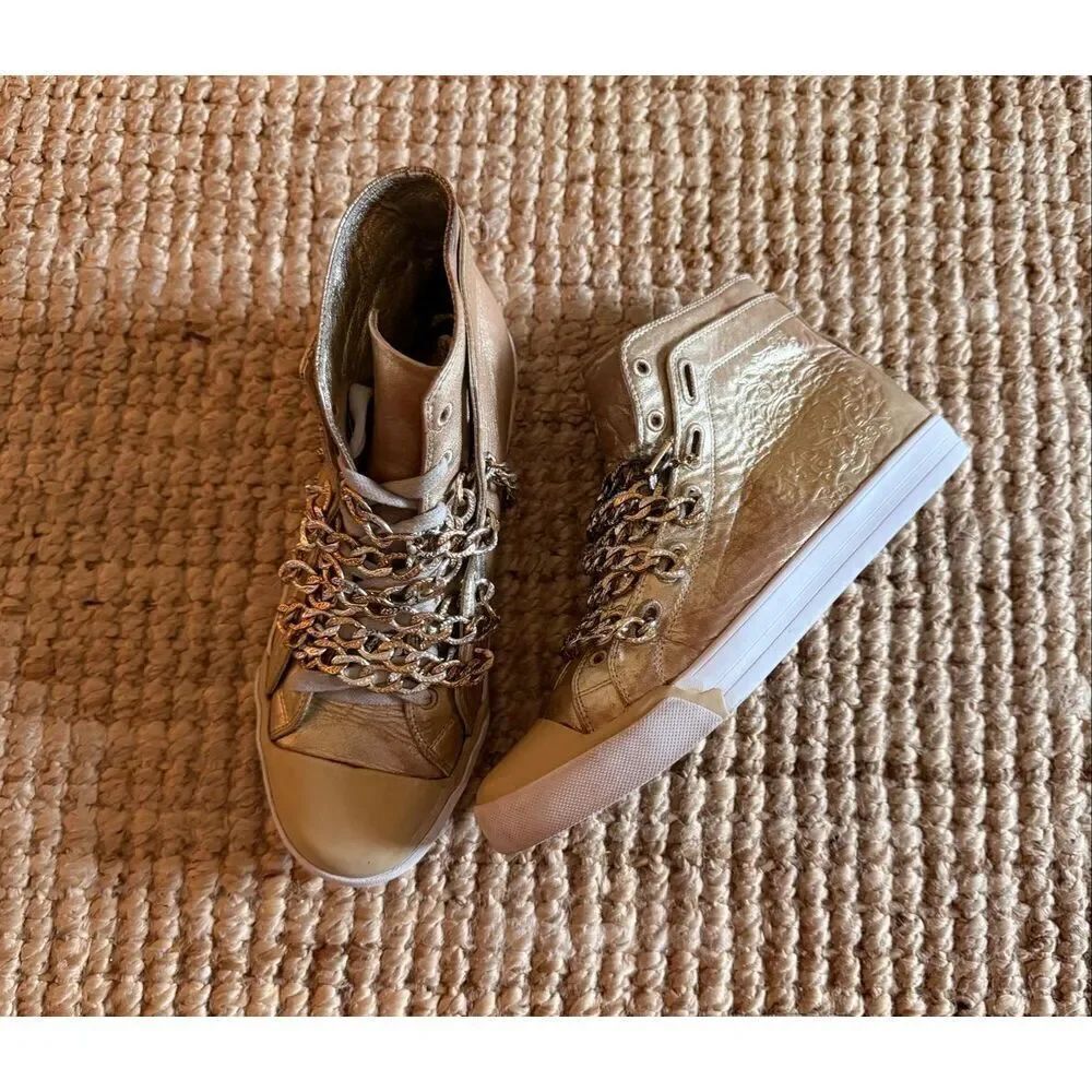 Upper Echelon “Nice” Women’s 8.5 Gold Leather Chain High Tops